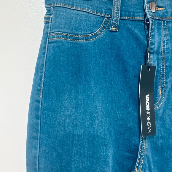 PETITE DEEP IN MY SOUL FLARE JEANS BLUE.SIZE 7 - Picture 6 of 8